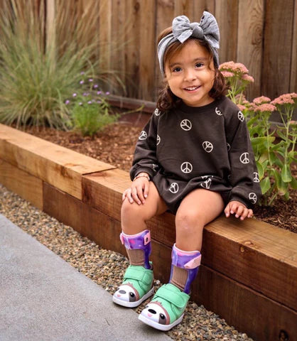 Shoes to wear with foot brace on sale