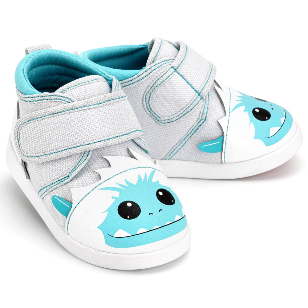 Yeti Squeaky Toddler Shoes | White/Gray
