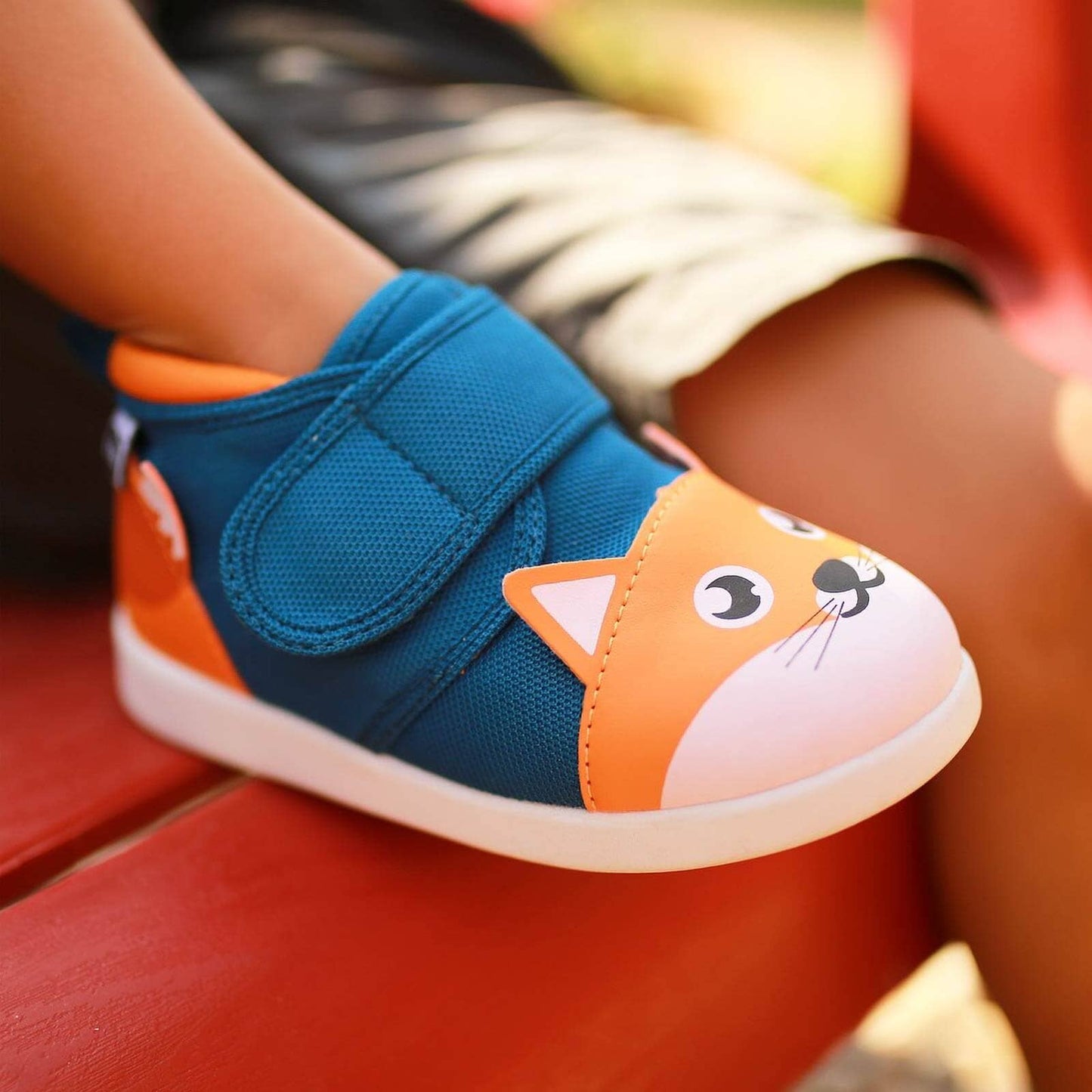 
                  
                    Fox Squeaky Toddler Shoes | Deep Blue Squeaky Shoes ikiki® Shoes 
                  
                